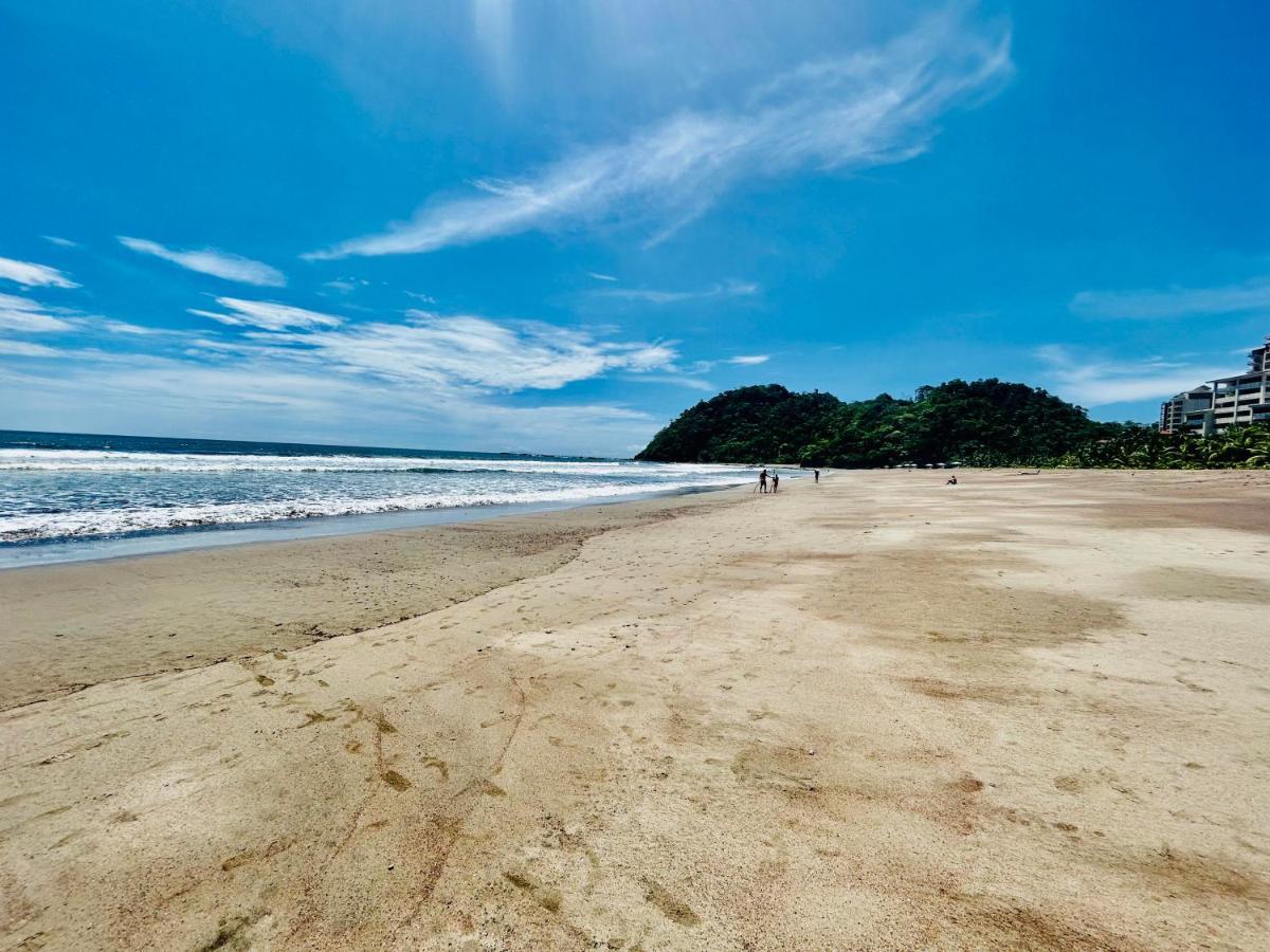 Apartamento De Lujo Las 3 Gotas Jaco, Frente Al Mar Con Vista A La Playa Eksteriør bilde