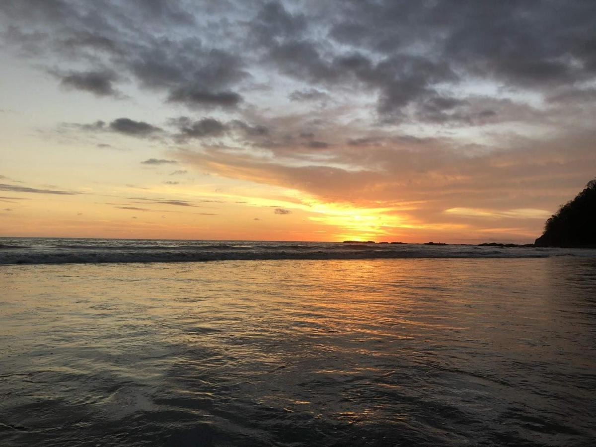 Apartamento De Lujo Las 3 Gotas Jaco, Frente Al Mar Con Vista A La Playa Eksteriør bilde