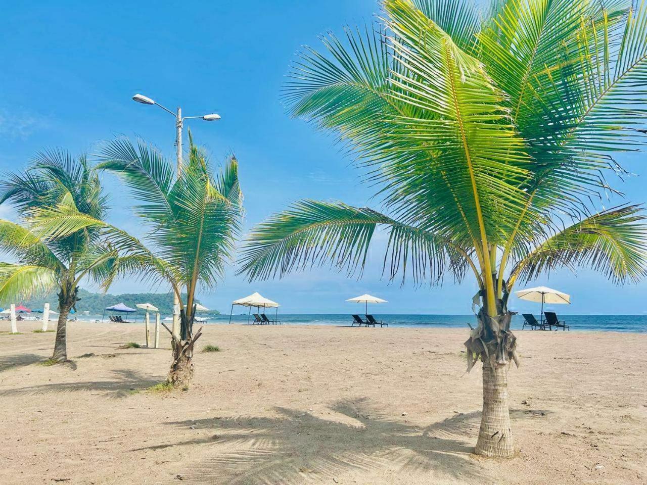 Apartamento De Lujo Las 3 Gotas Jaco, Frente Al Mar Con Vista A La Playa Eksteriør bilde