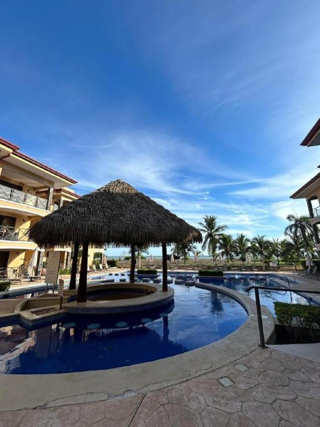 Apartamento De Lujo Las 3 Gotas Jaco, Frente Al Mar Con Vista A La Playa Eksteriør bilde