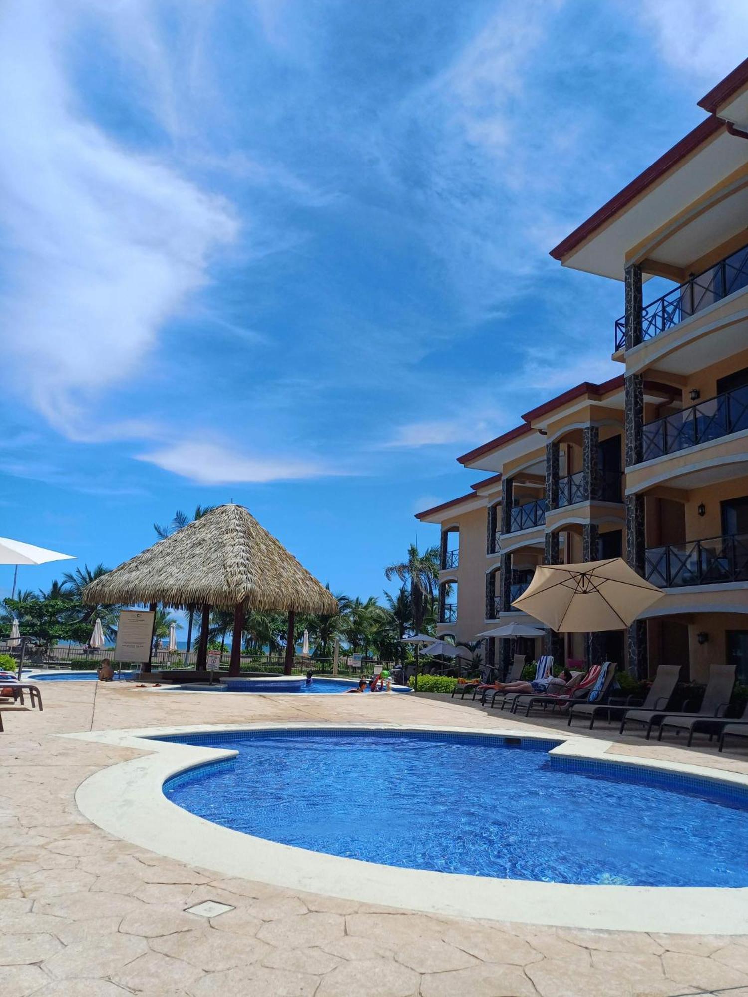 Apartamento De Lujo Las 3 Gotas Jaco, Frente Al Mar Con Vista A La Playa Eksteriør bilde